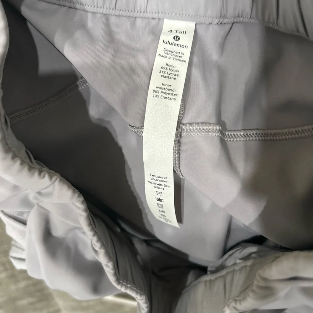 Lululemon On the Fly Pants Full Length EUC Size 4 - Picture 6 of 6